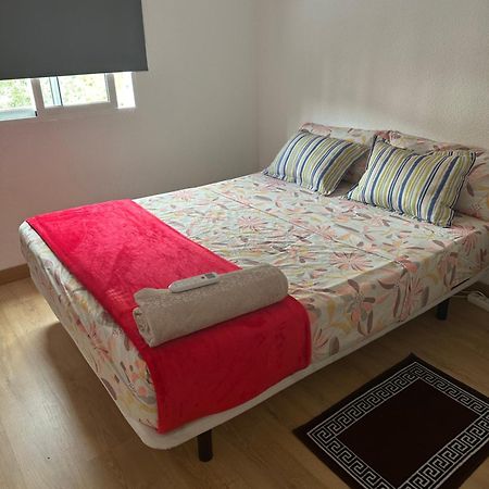 El Gengo Hostel Мадрид Экстерьер фото