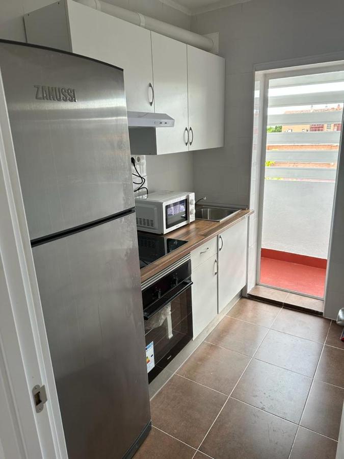El Gengo Hostel Мадрид Экстерьер фото